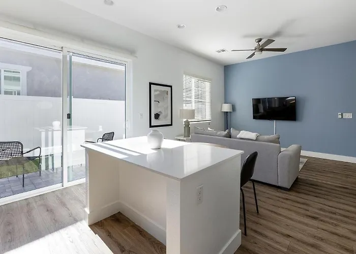 Landing Stylish 2Bd Gym Apartament Phoenix
