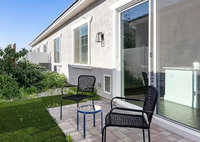 Apartment Landing Stylish 2Bd Gym Phoenix